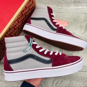 NWT Vans Comfycush Sk8-Hi